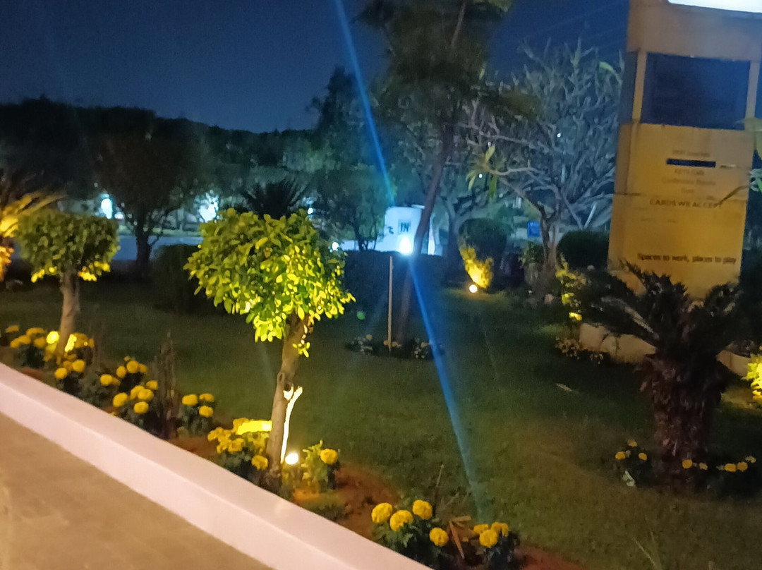 卢迪亚纳克斯酒店主图