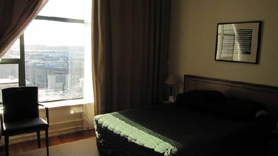 奥克兰传统酒店主图