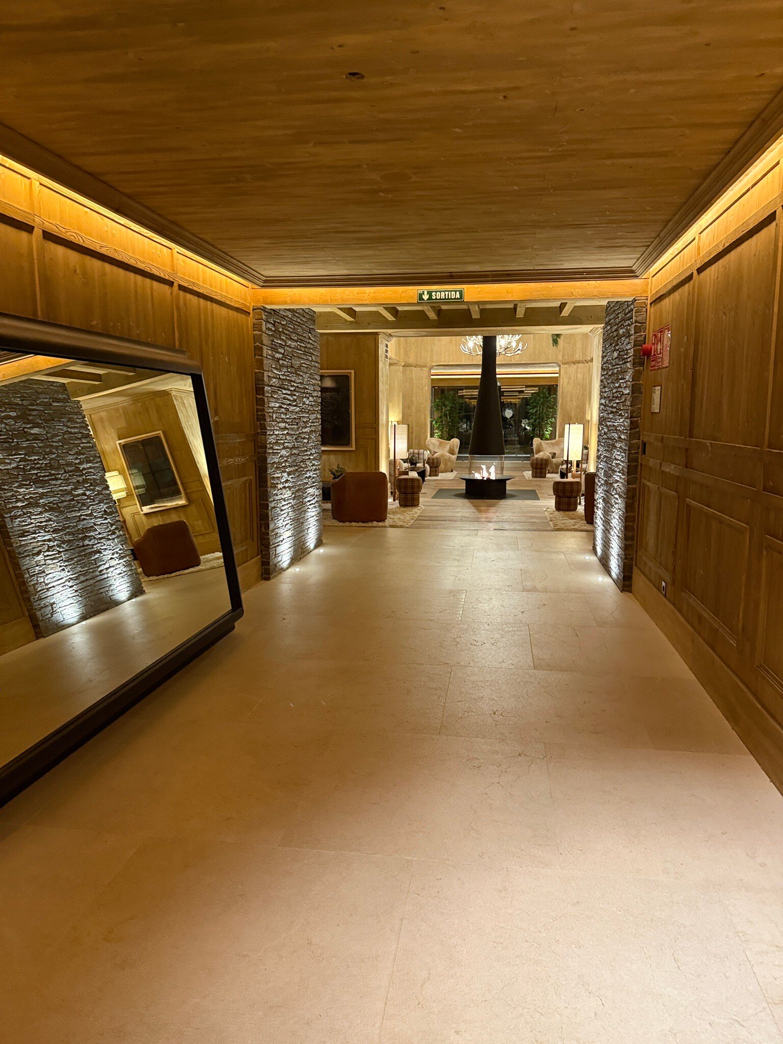 Hotel Mim Baqueira-官方