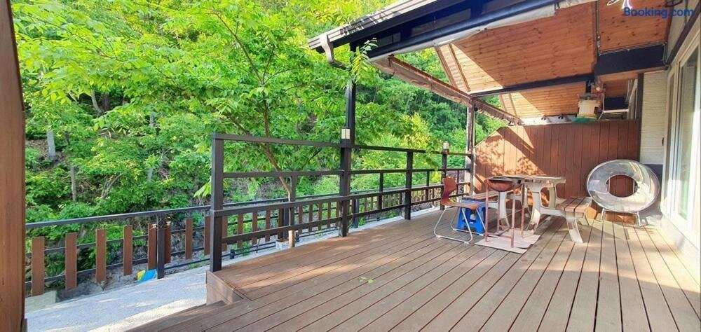 华川郡632度假屋