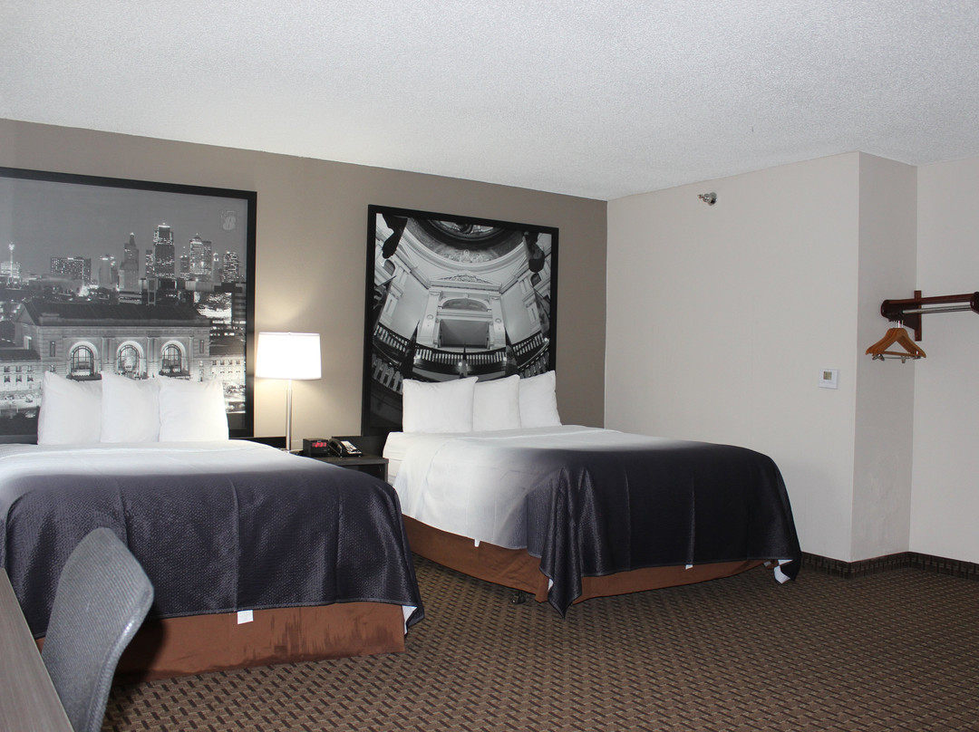 Super 8 by Wyndham Gardner主图