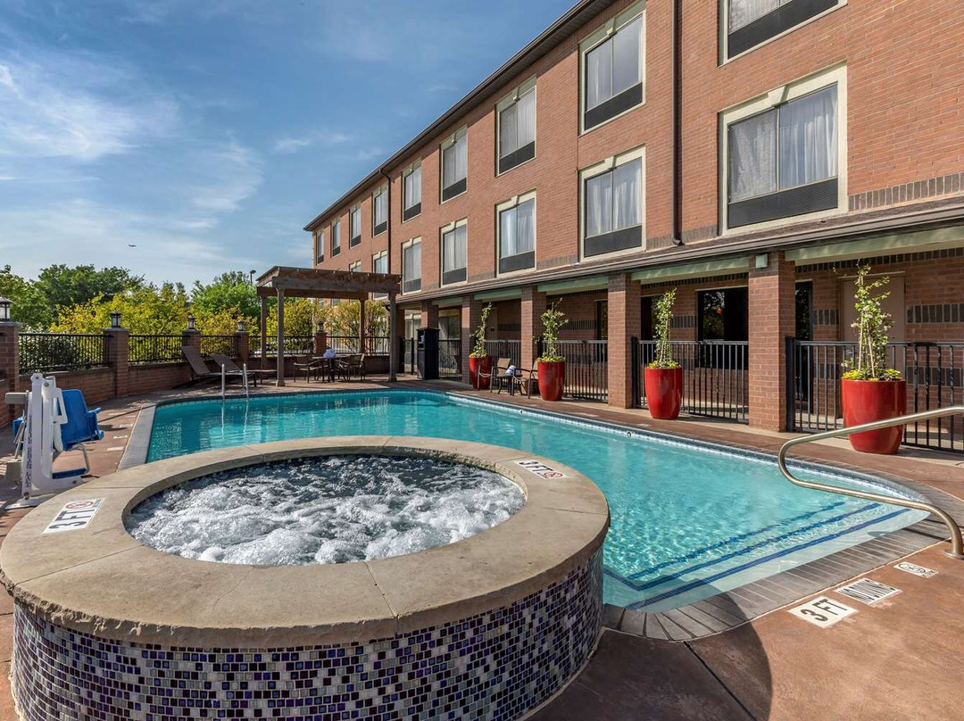 Best Western Plus Dfw Airport Suites