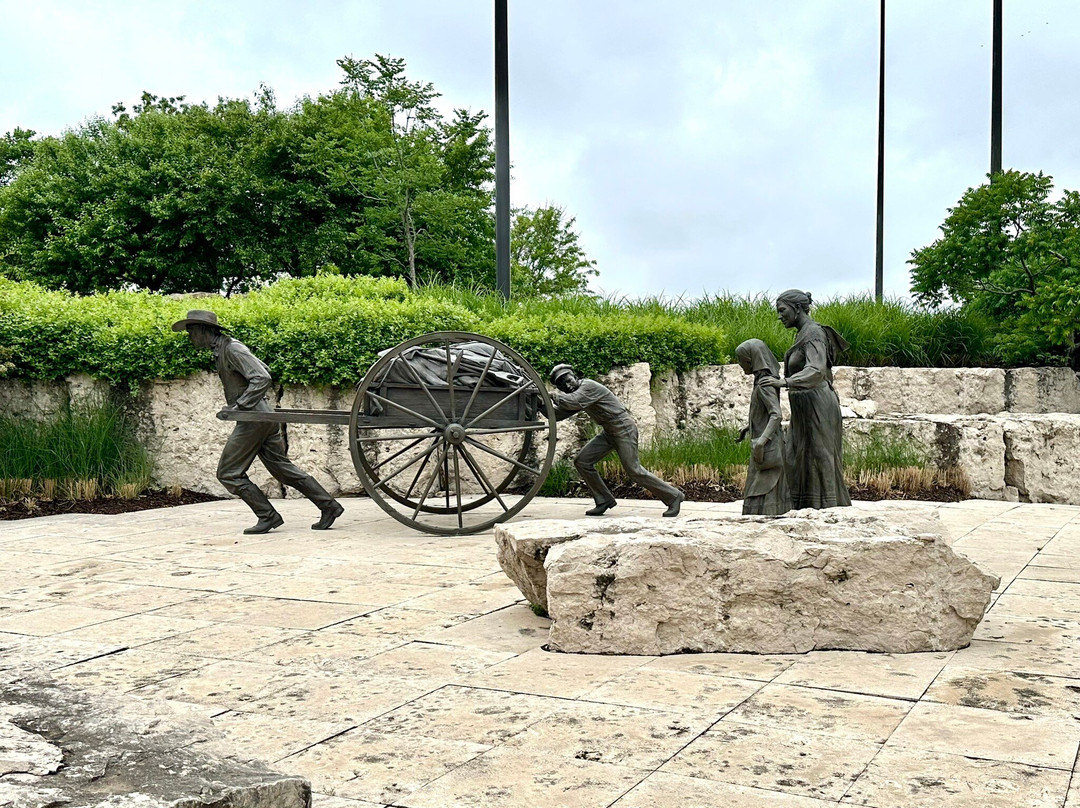 First National's Spirit of Nebraska's Wilderness and Pioneer Courage Park-奥马哈必去景点