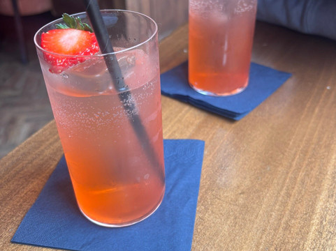 Cuban Pete's-赫尔河畔金斯顿必去景点