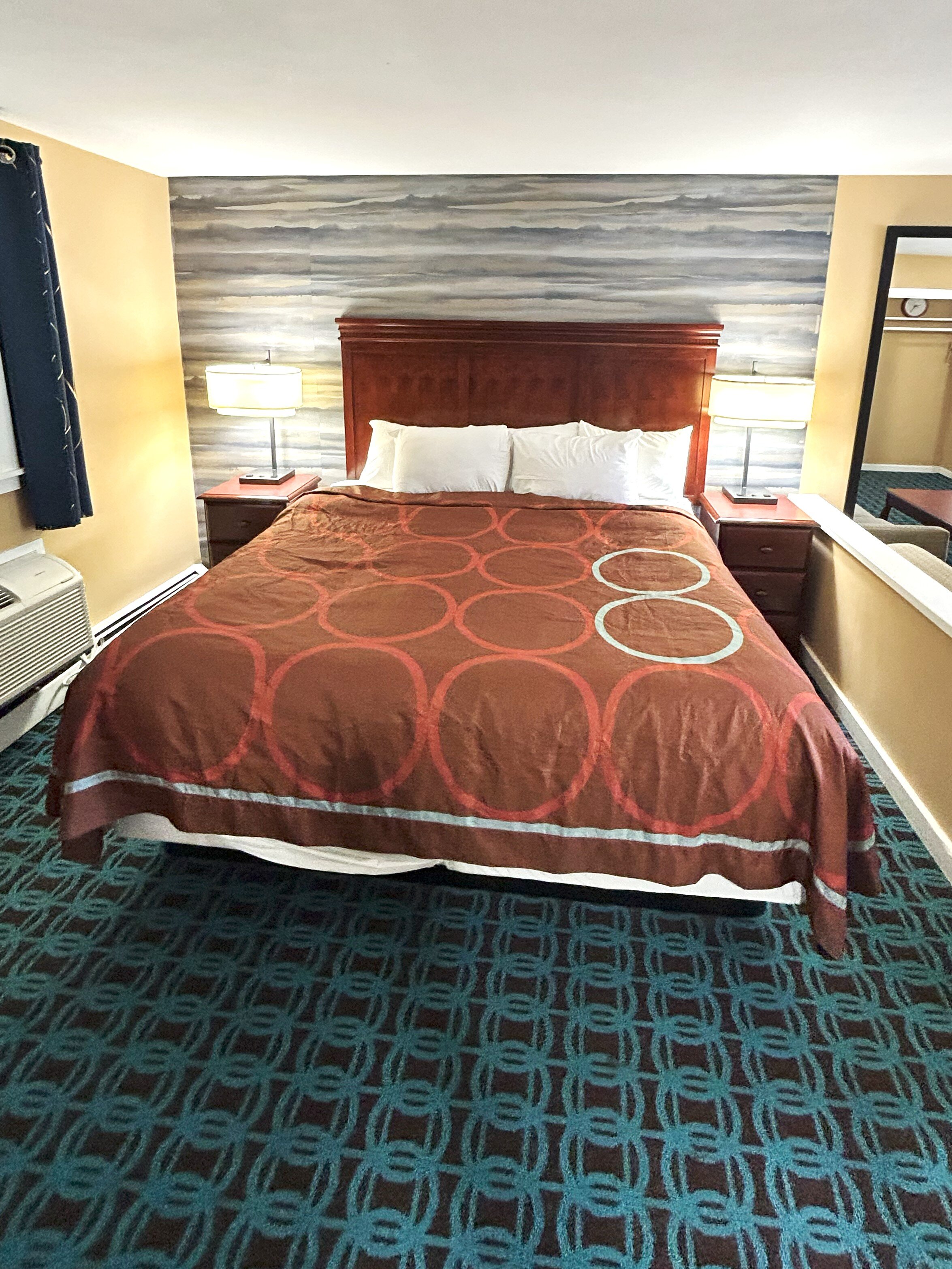 维雷治汽车旅馆-客卧