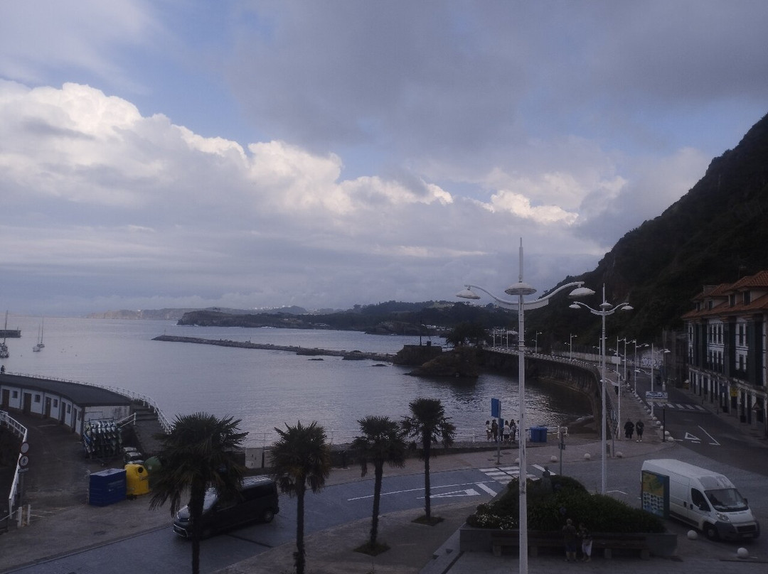 Hotel Puerto De Candás主图
