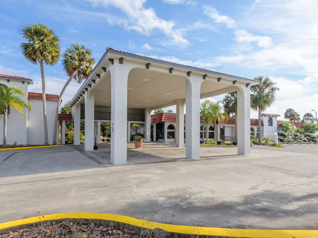 Spring Hill酒店住宿-Motel 6 Spring Hill Weeki Wachee