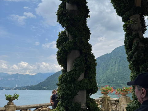 Bellagio Water Limousines-贝拉焦必去景点