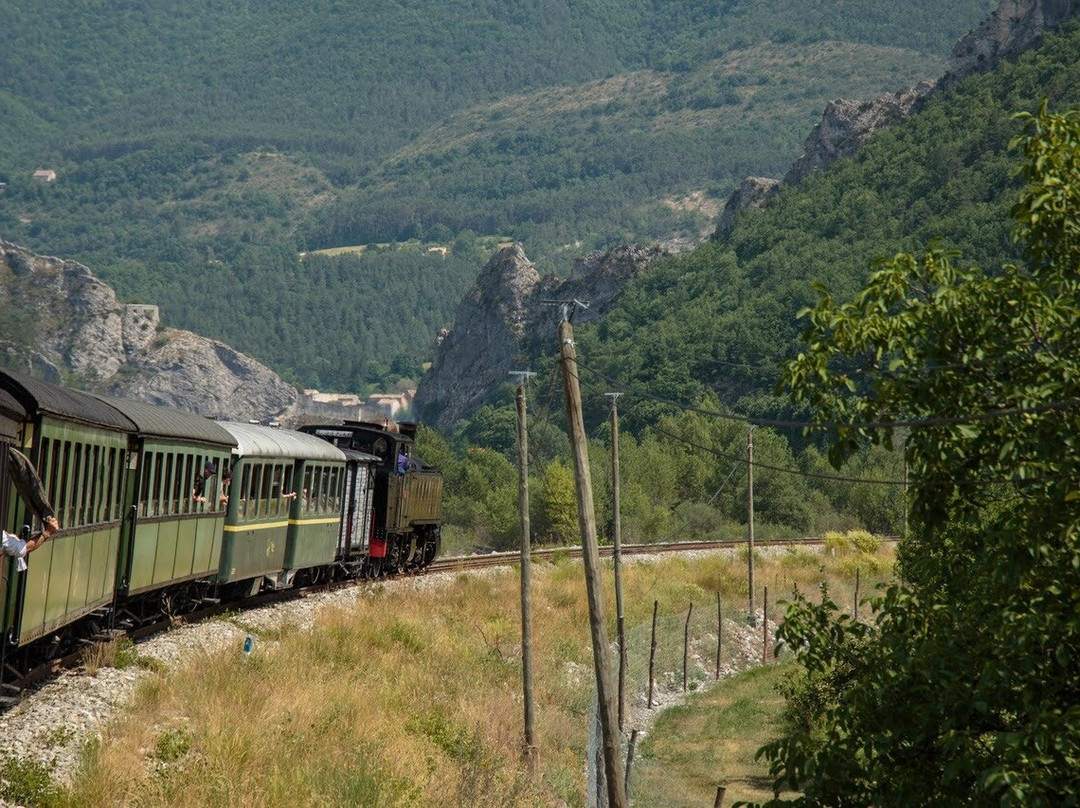Train des Pignes a Vapeur-Puget Theniers必去景点