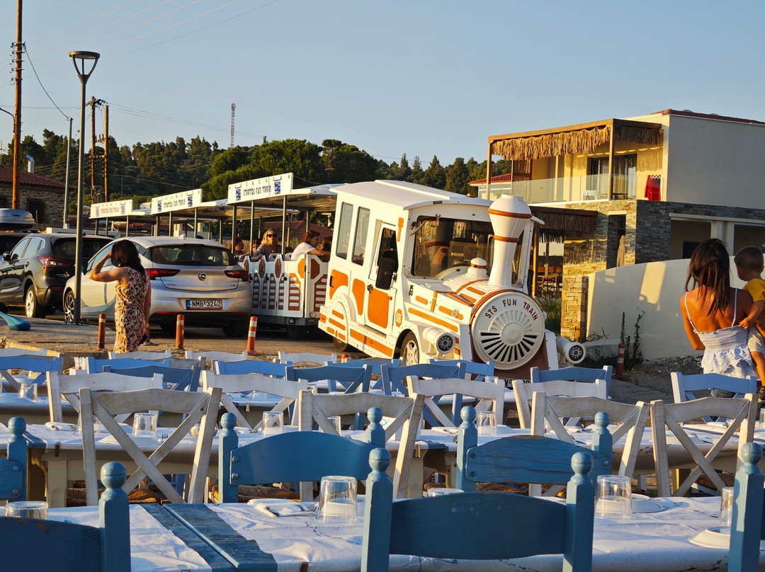 Regos Resort Hotel主图