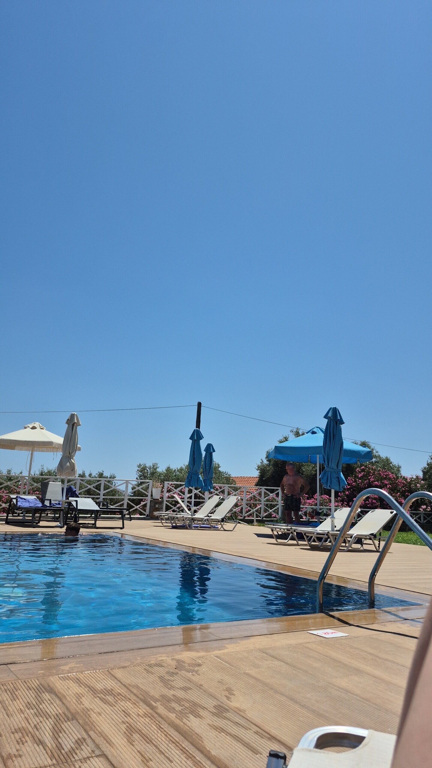 Agnadi Hotel-官方