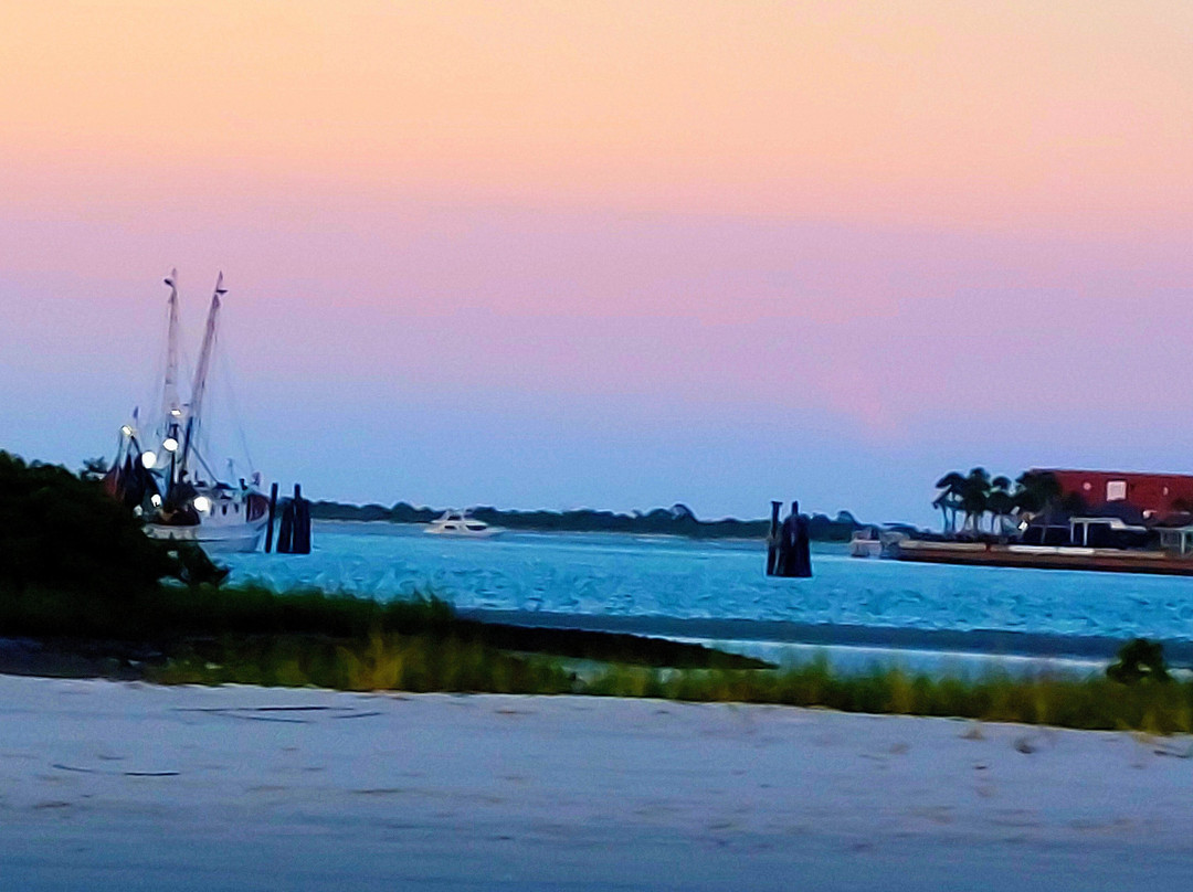 Red Boat Water Tours-圣奥古斯丁必去景点