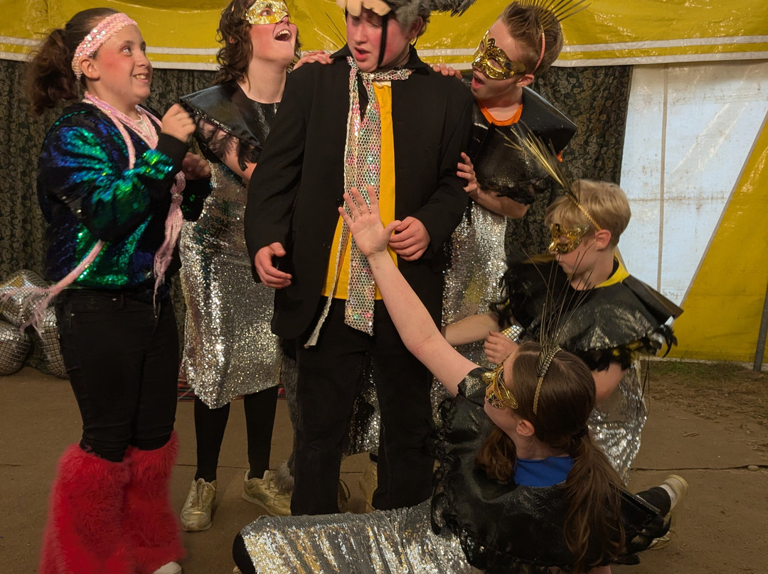 The Willow Globe-兰德林多德威尔斯必去景点