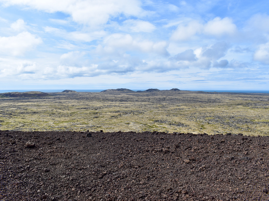 Saxholl Crater-Snaefellsbaer必去景点