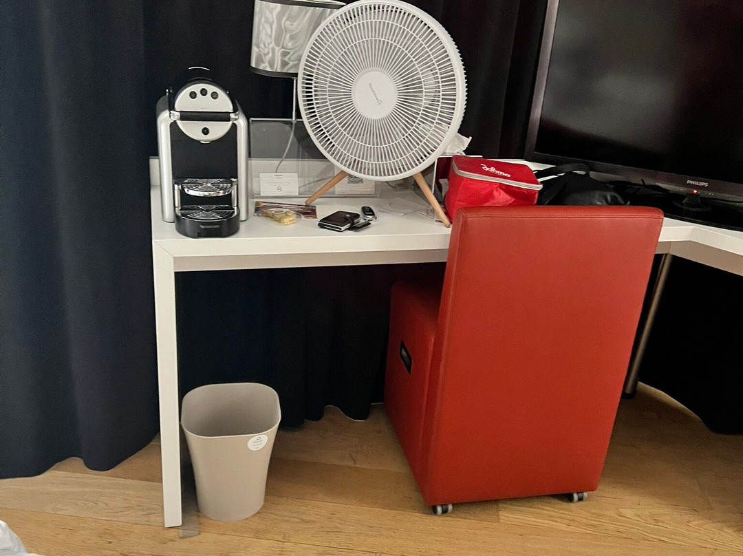 贝斯维斯特高级酒店主图