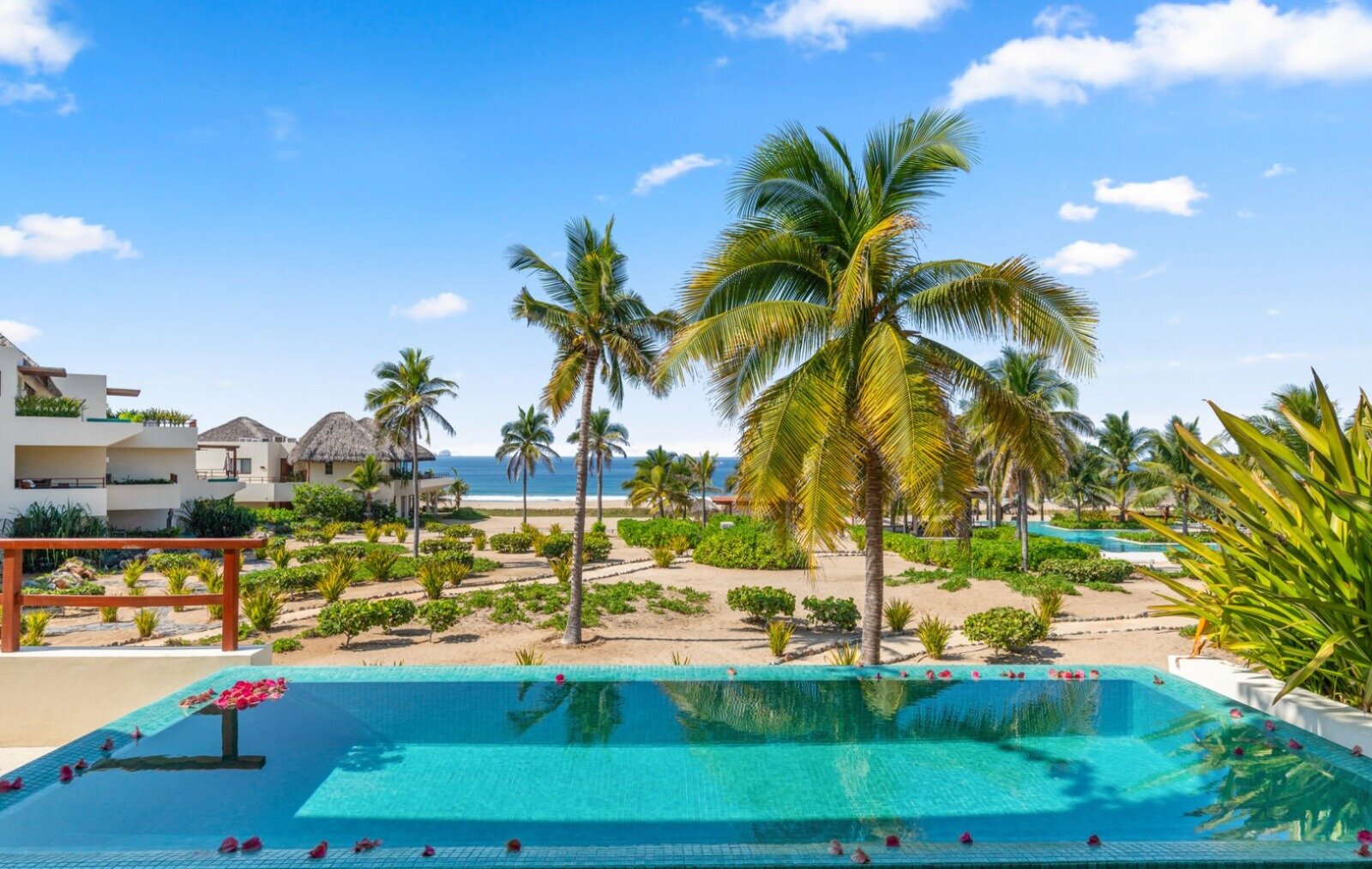 Marea Beachfront Villas-酒店景观