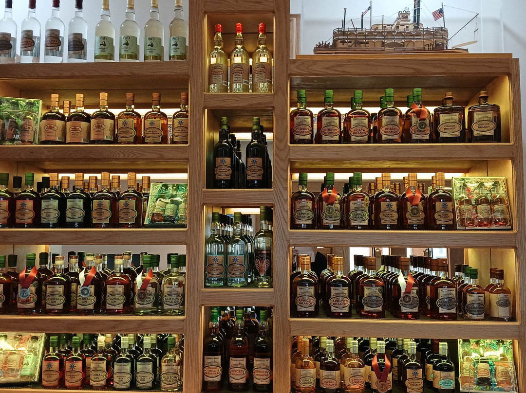 Sternwheeler Craft Distillery