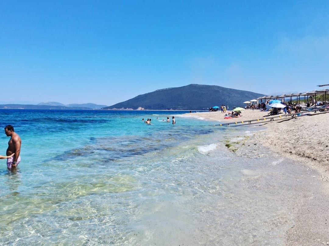 Gyra Beach-Lefkada Town必去景点