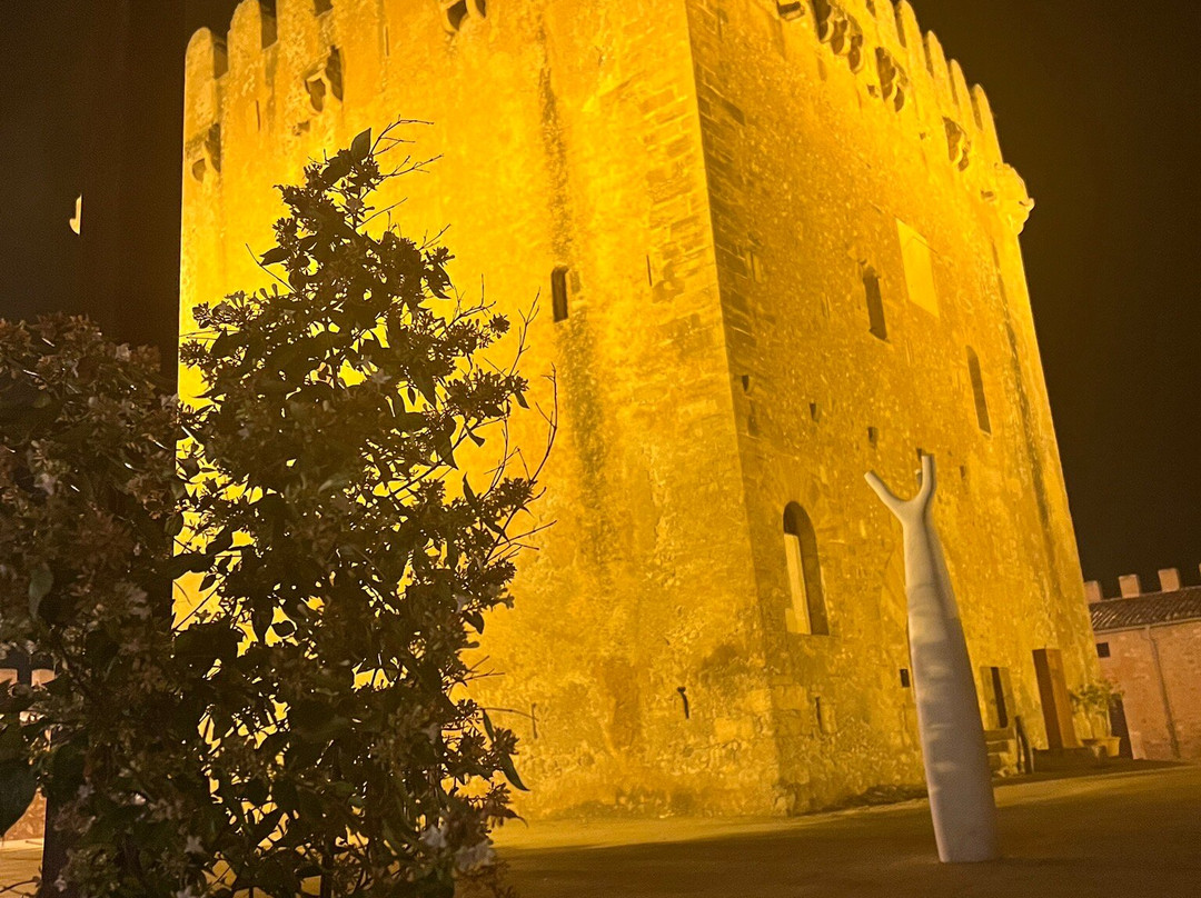 Torre de Canyamel-卡普德佩拉必去景点