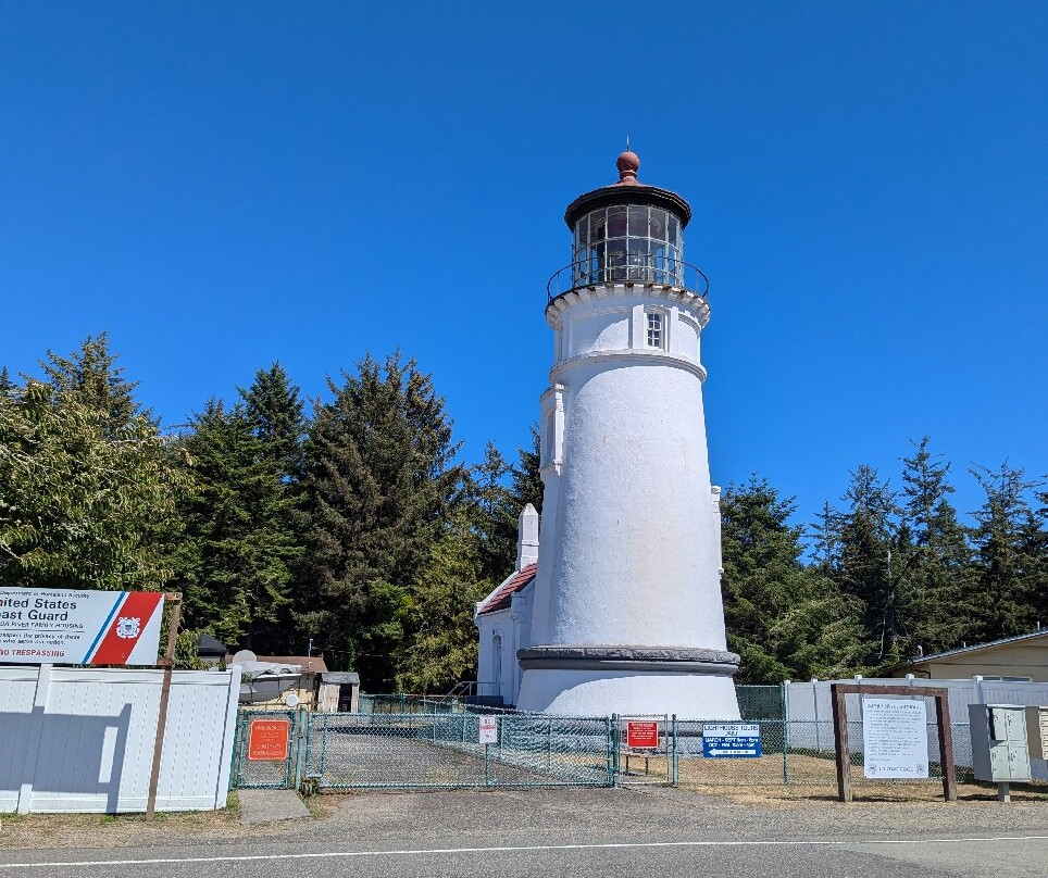 Umpqua River Lighthouse, Museum,and Gift shop-Winchester Bay必去景点