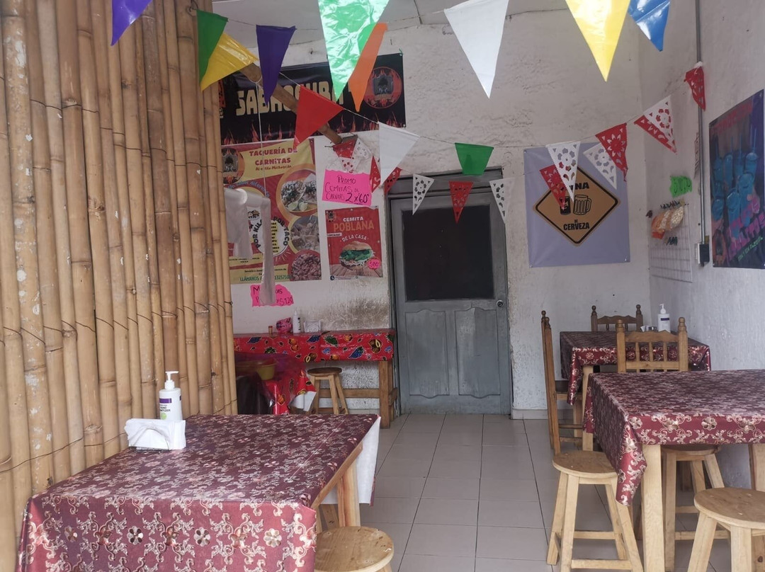 Carnitas y Cemitas "La Pura Sabrosura"