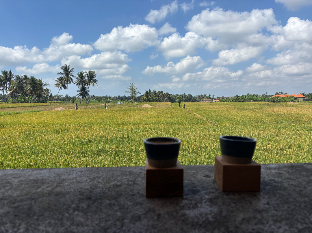 Up To Date Ubud Cafe & Eatery