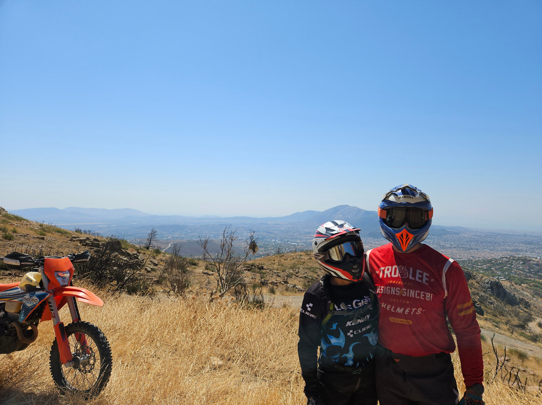 Enduro Greece-拉斐那必去景点