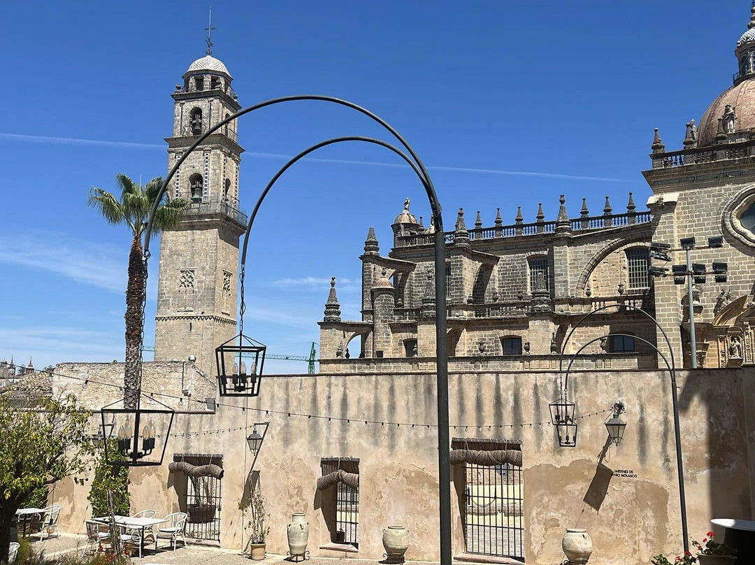 Cartuja de Jerez-赫雷斯德拉弗隆特拉必去景点