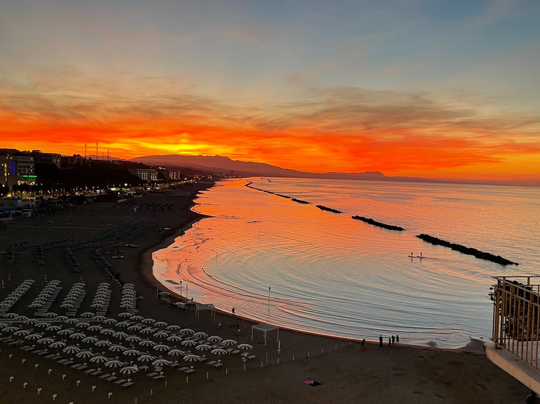 史威瓦酒店主图