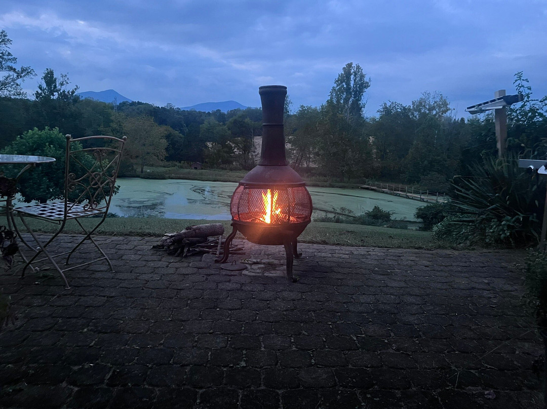 Vanquility Acres Inn & Peaksview Cottages主图