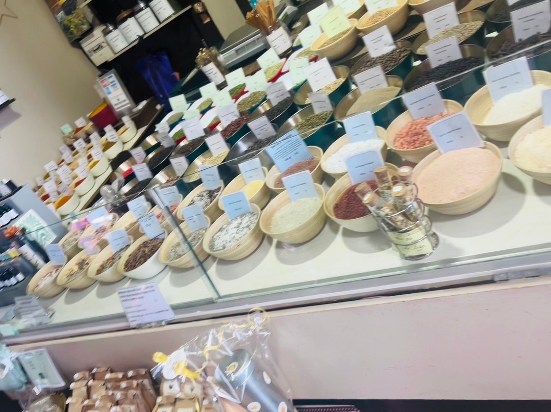 Marche des Halles de Menton-芒通必去景点