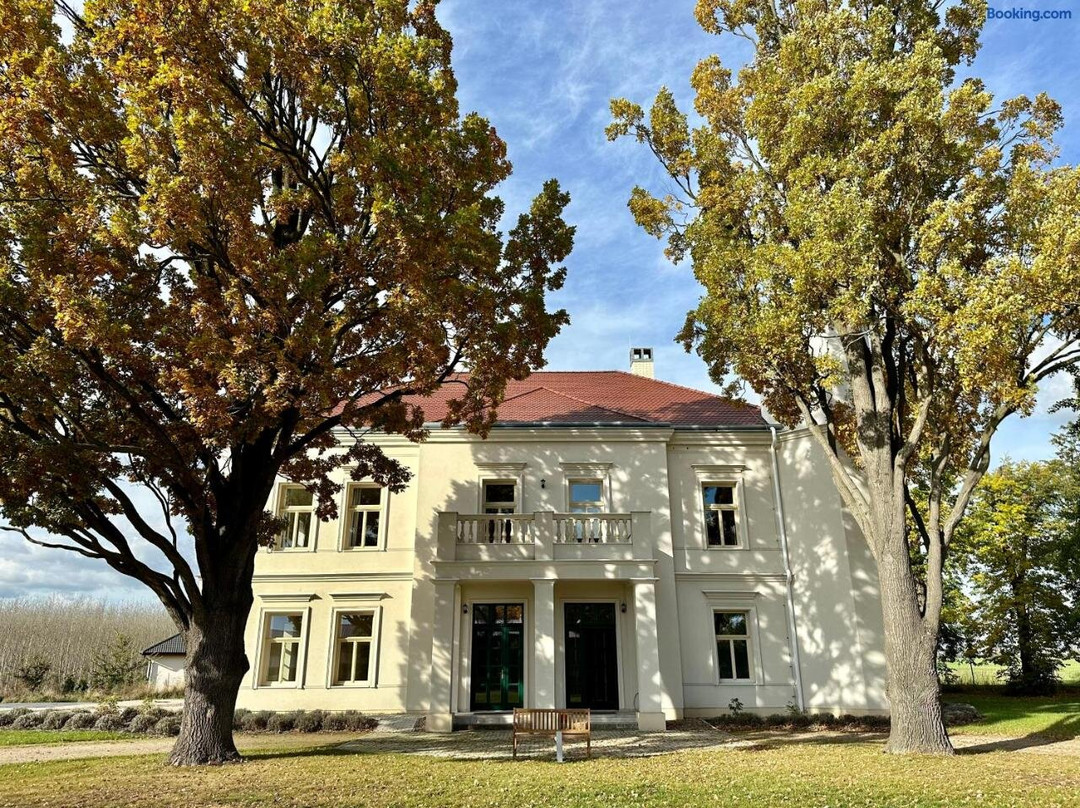 Zamek Jenisovice