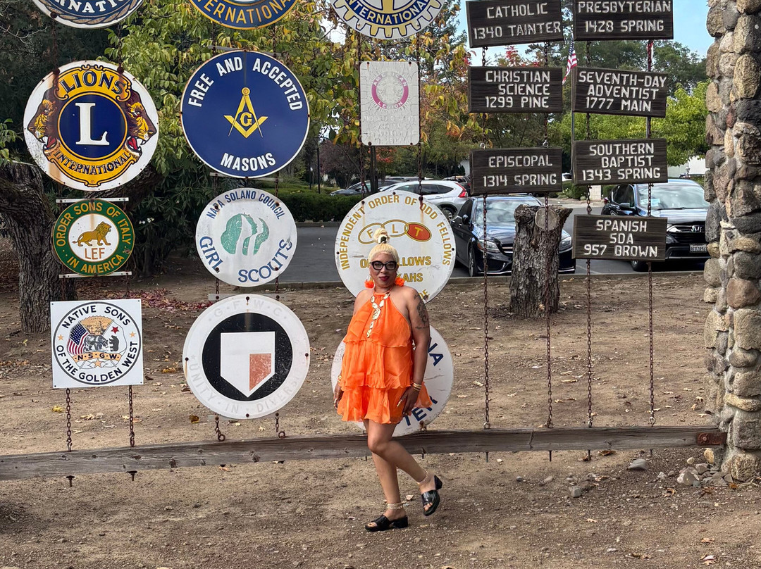 Golden Haven Hot Springs Spa主图