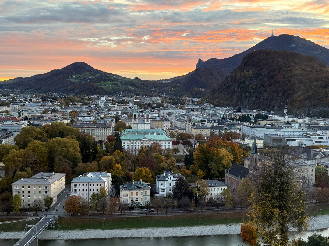 蒙切斯泰恩城堡酒店主图