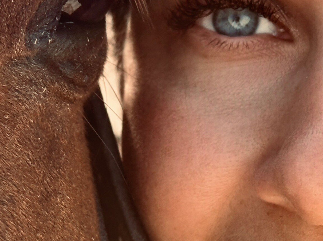 Horse Trips Iryna-赫尔格达必去景点