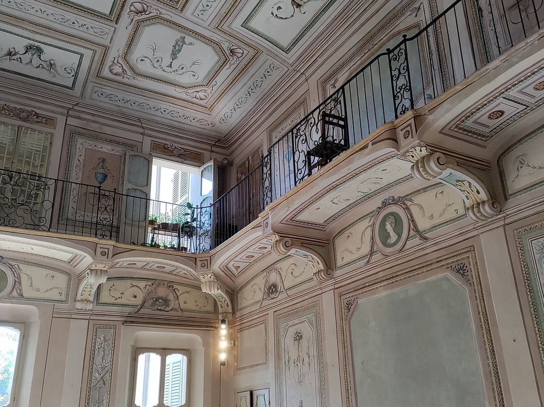 Palazzo Greppi-Gualtieri必去景点