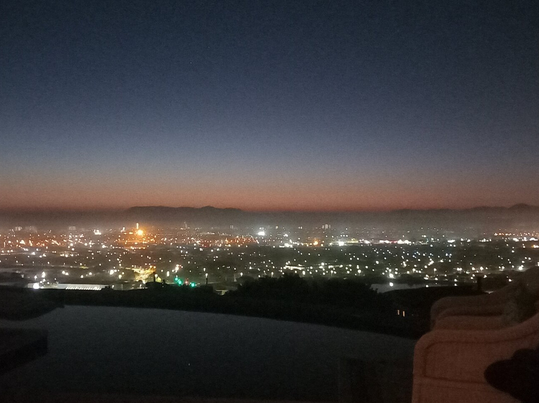 43 on Sandstone Guest House主图