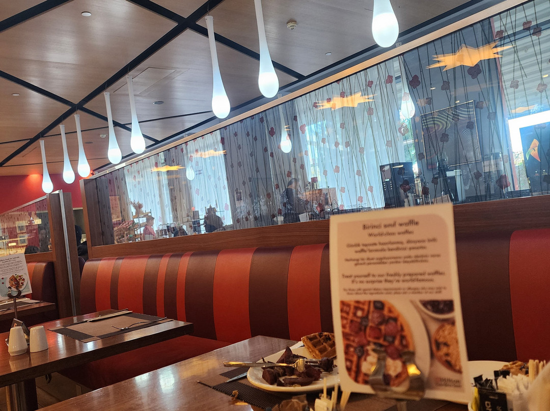 科尼亚希尔顿花园酒店主图