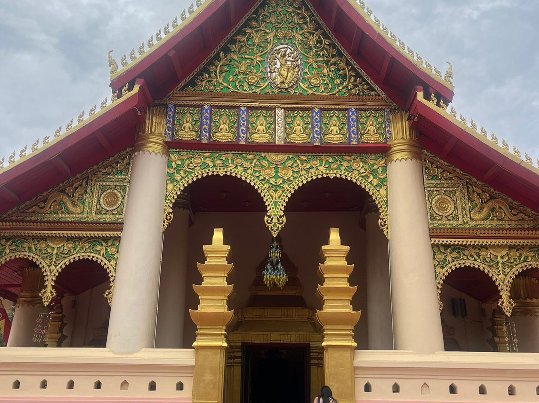 Wat Ong Teu-万象必去景点