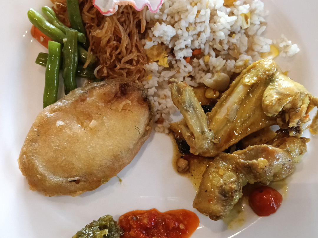 Hotel Santika Pasir Koja主图