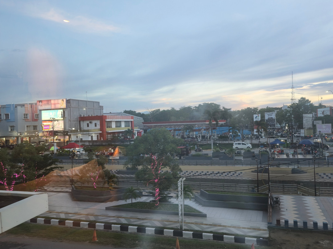 肯达里广场旅店主图