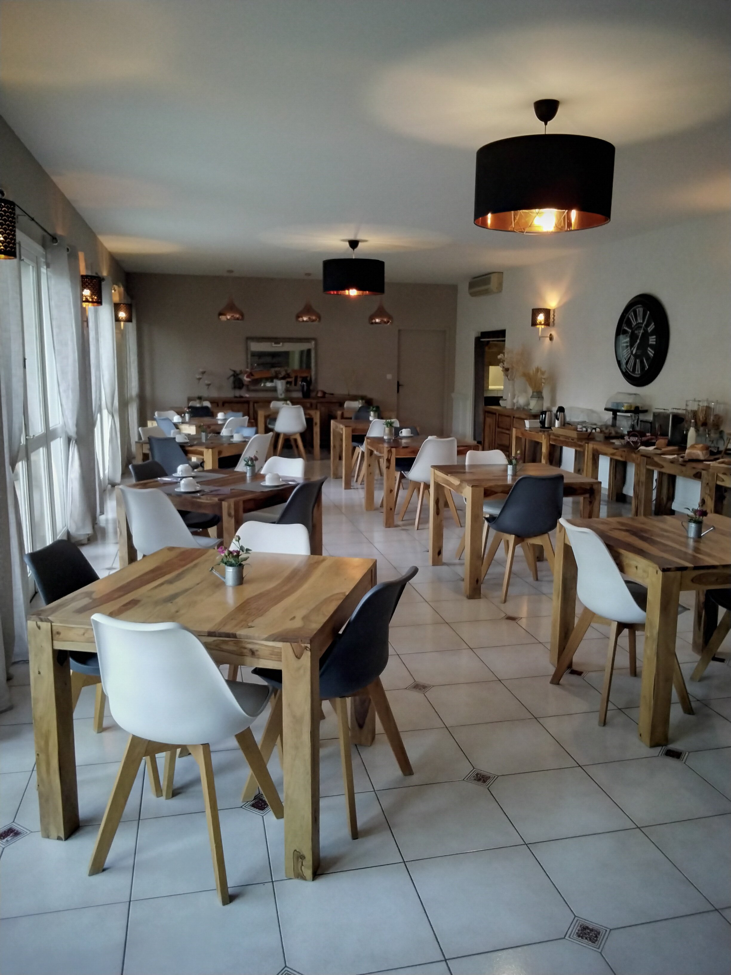 国际之家皮肖利酒店-餐饮