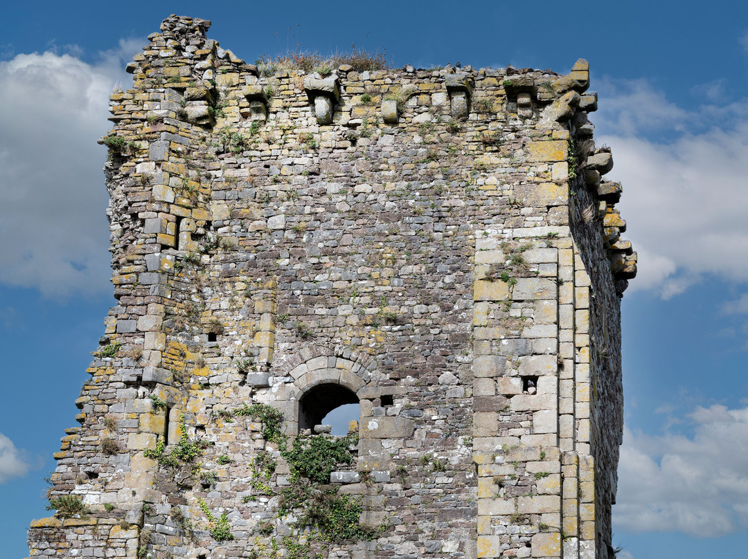 Château médiéval-Regneville-sur-Mer必去景点