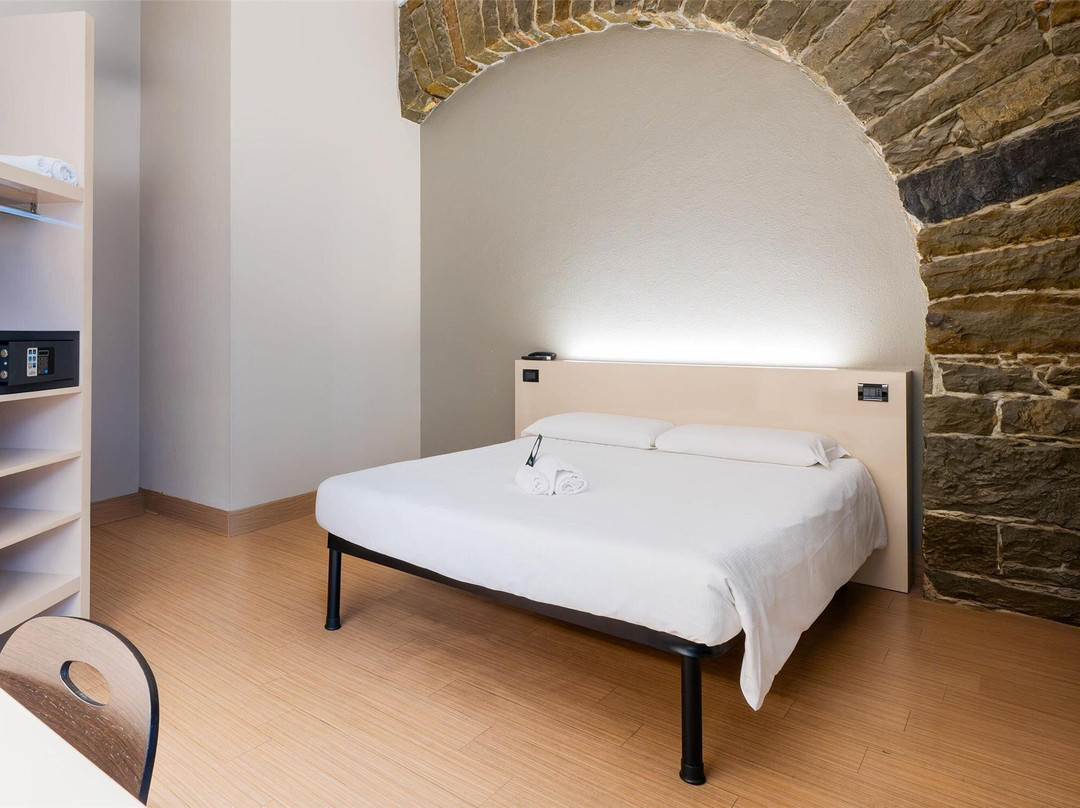 尹佩洛诺沃酒店