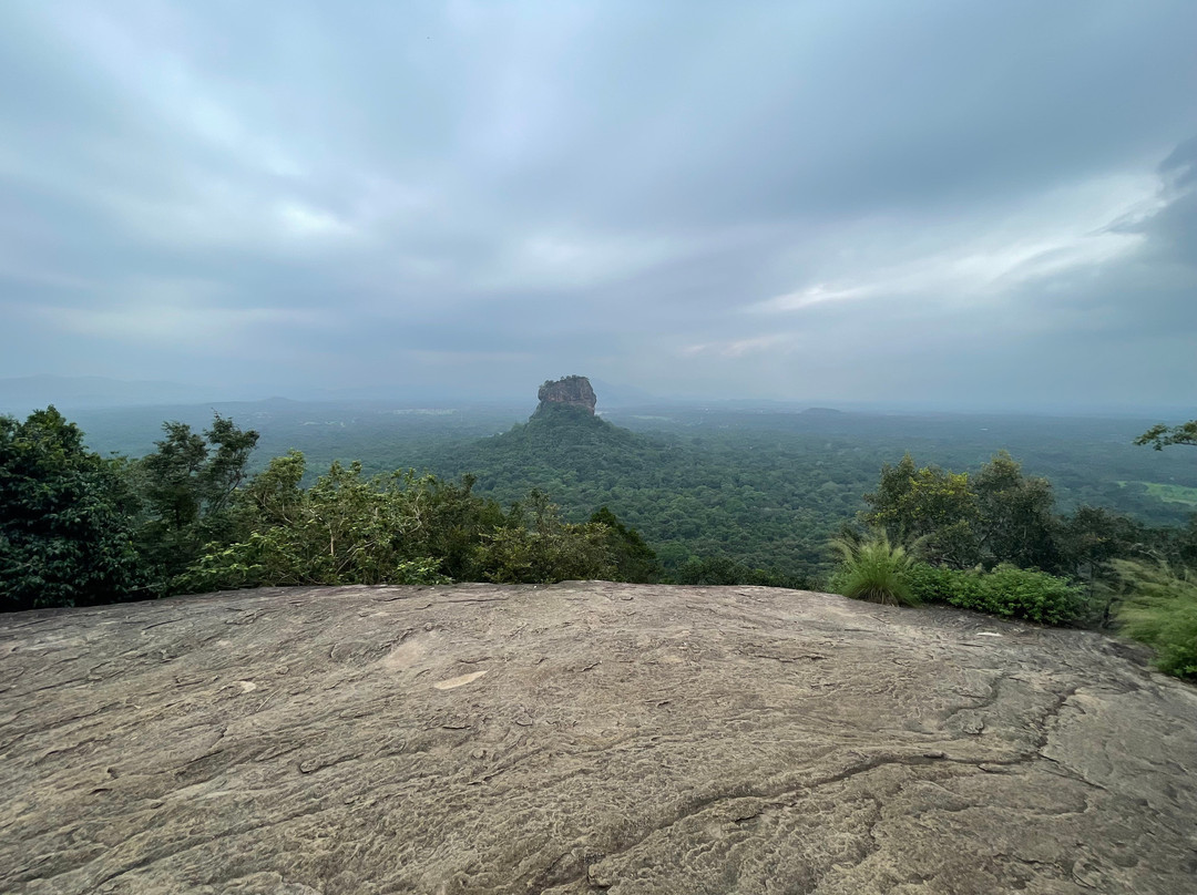 Vikum Tours-卡图纳耶克必去景点