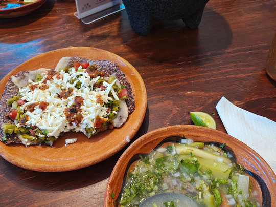 Temazcal Tonatiu Iquzayampa-Fuentezuelas必去景点