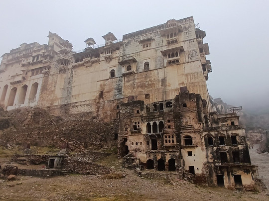 The Castle View Homestay主图