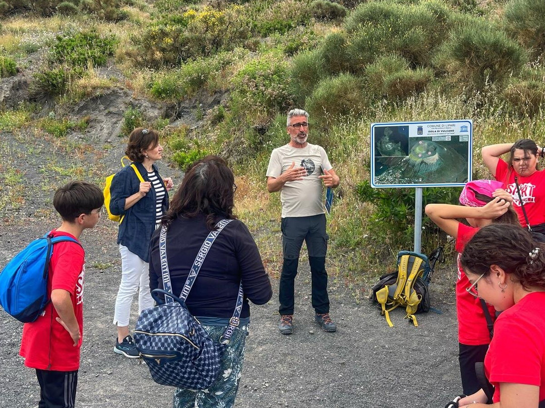 Taxi Santi Vulcano-Isola Vulcano必去景点