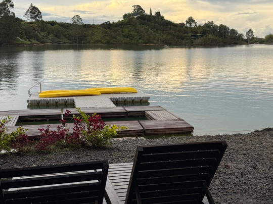 The Boato Hotel主图