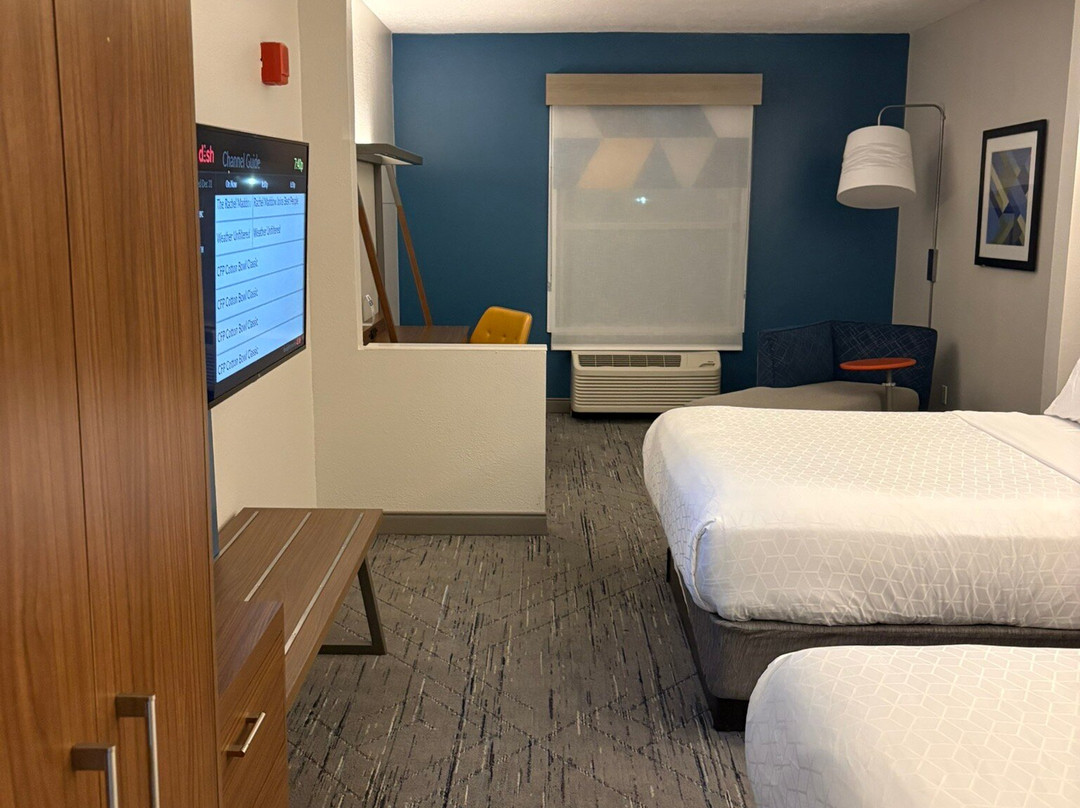 奥兰多国际机场智选假日酒店主图